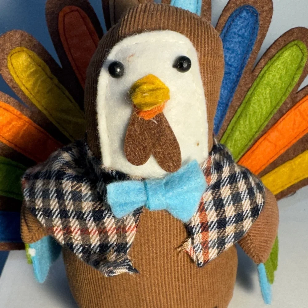 2017 Spritz Target Thanksgiving Sitting Turkey Felt Herringbone Scarf